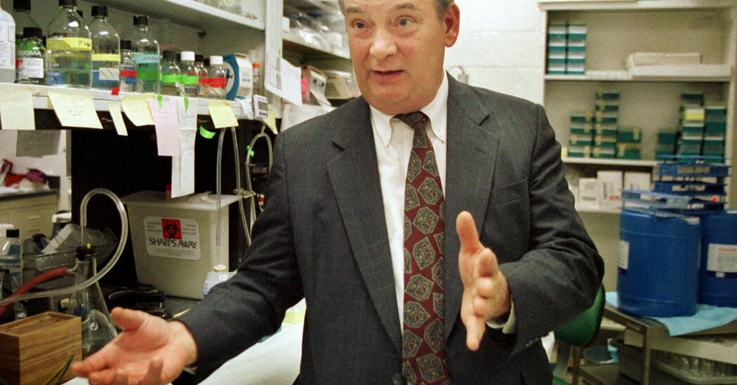 Ferid Murad, Nobelist Who Saw How a Gas Can Aid the Heart, Dies at 86
